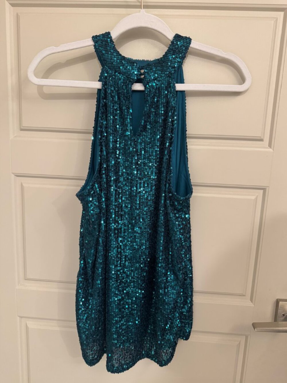 Cable & Gauge Deep Teal Blue Sequin Sleeveless Top | size: Large - Picture 3 of 3